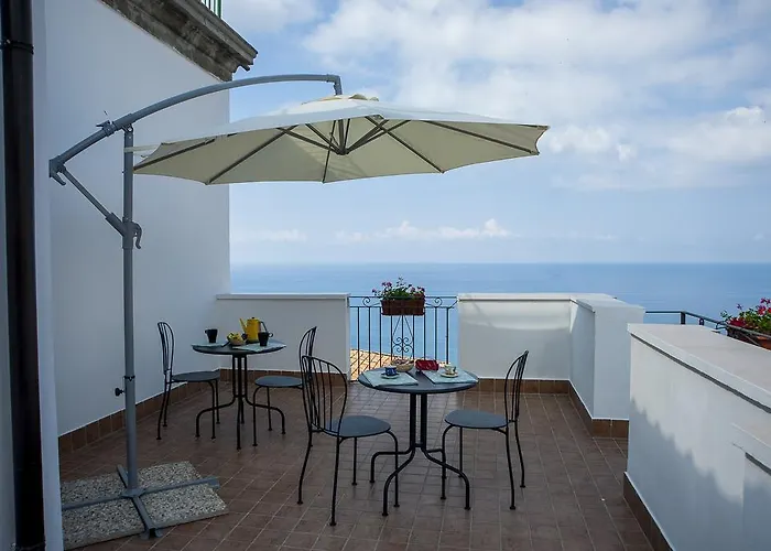 Alojamento de Acomodação e Pequeno-almoço La Terrazza Cetraro