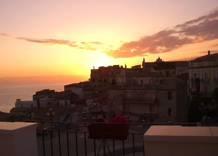 La Terrazza Alojamento de Acomodação e Pequeno-almoço Cetraro