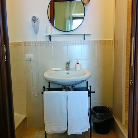 La Terrazza 3* سترارو