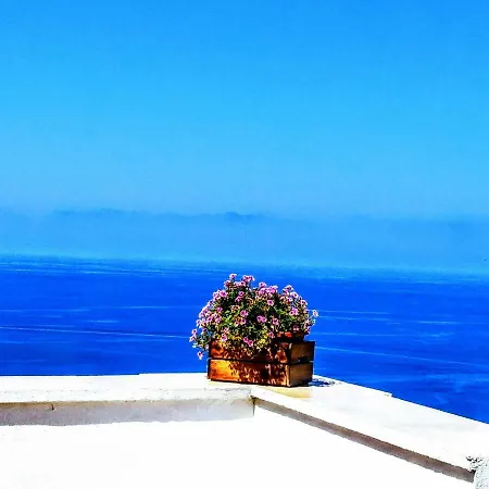 La Terrazza Bed & Breakfast 3*